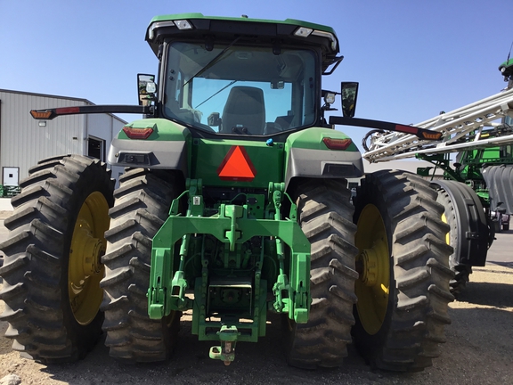 2022 John Deere 8R 310 Tractor