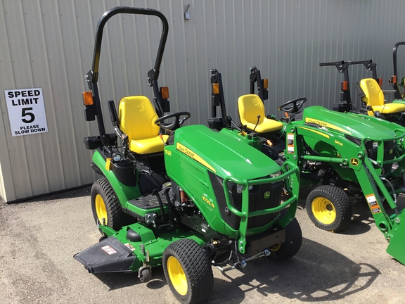 2019 John Deere 1025R Tractor Compact