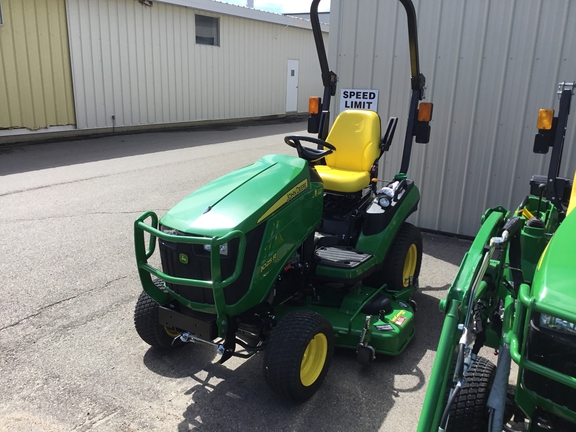 2019 John Deere 1025R Tractor Compact