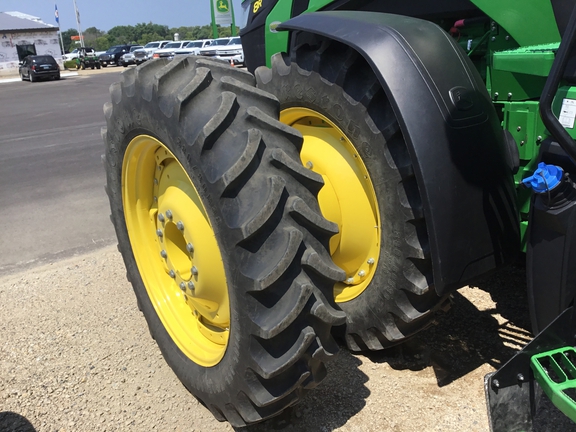 2021 John Deere 8R 340 Tractor