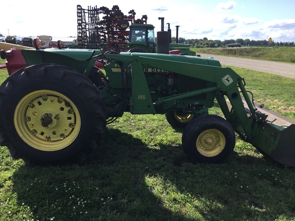 1981 John Deere 2440 Tractor