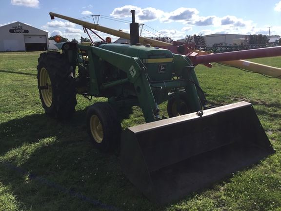 1981 John Deere 2440 Tractor