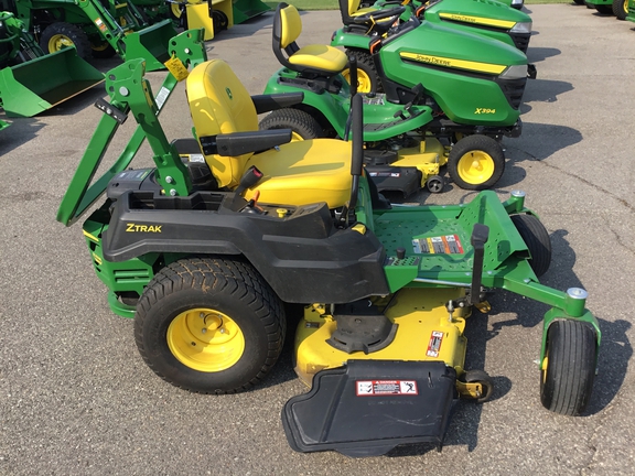 2021 John Deere Z515E Mower/Zero Turn