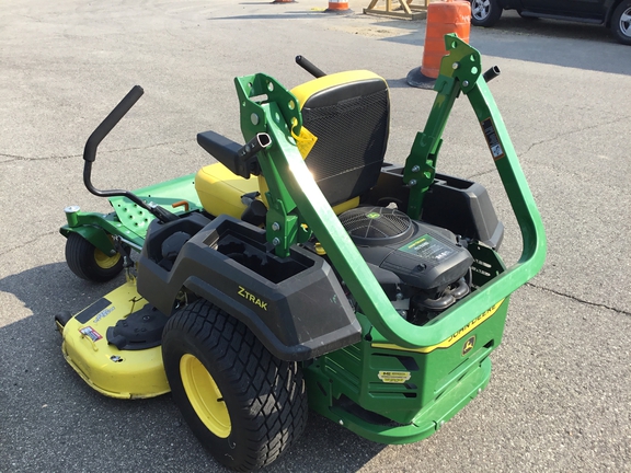 2021 John Deere Z515E Mower/Zero Turn