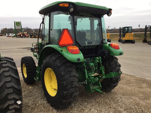 2022 John Deere 5075E Tractor