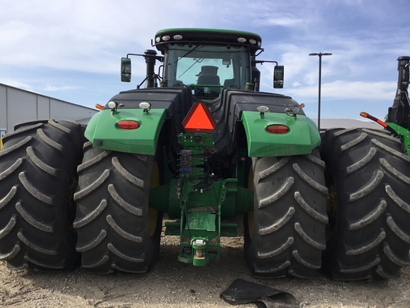 2022 John Deere 9570R Tractor 4WD