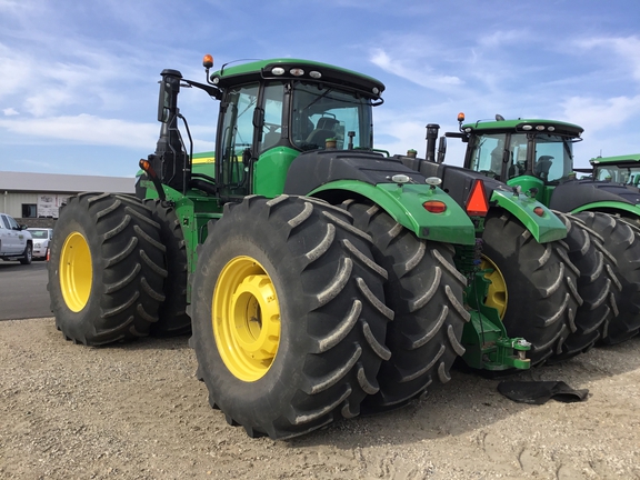 2022 John Deere 9570R Tractor 4WD