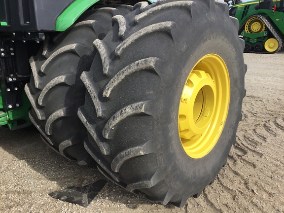 2022 John Deere 9570R Tractor 4WD