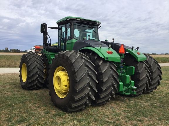 2022 John Deere 9R 640 Tractor 4WD