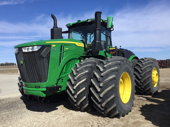 2022 John Deere 9R 640 Tractor 4WD