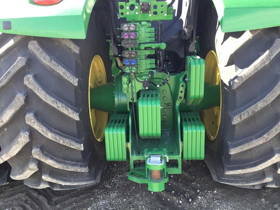 2022 John Deere 9R 640 Tractor 4WD