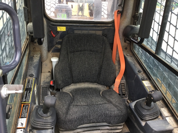 2020 John Deere 324G Skid Steer Loader