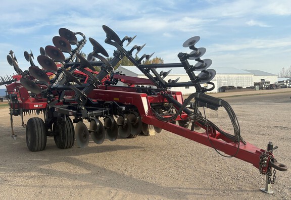 2013 Case IH 870 Disk Ripper