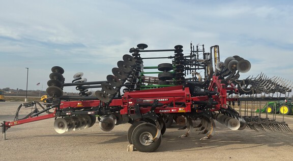 2013 Case IH 870 Disk Ripper