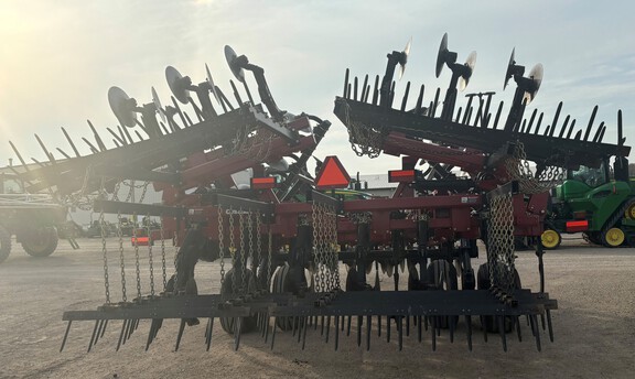 2013 Case IH 870 Disk Ripper