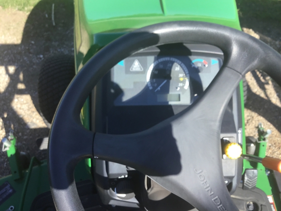 2017 John Deere 1025R Tractor Compact