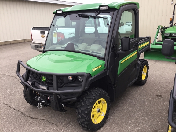 2019 John Deere XUV 835R ATV