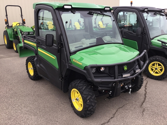 2019 John Deere XUV 835R ATV