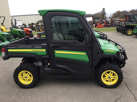 2019 John Deere XUV 835R ATV