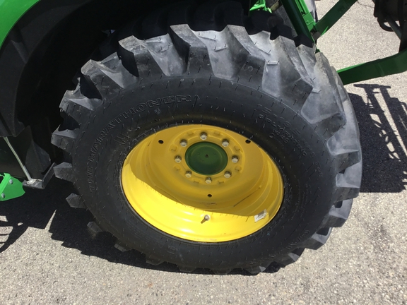 2022 John Deere 3039R Tractor Compact