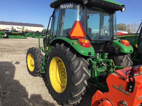 2022 John Deere 5075E Tractor