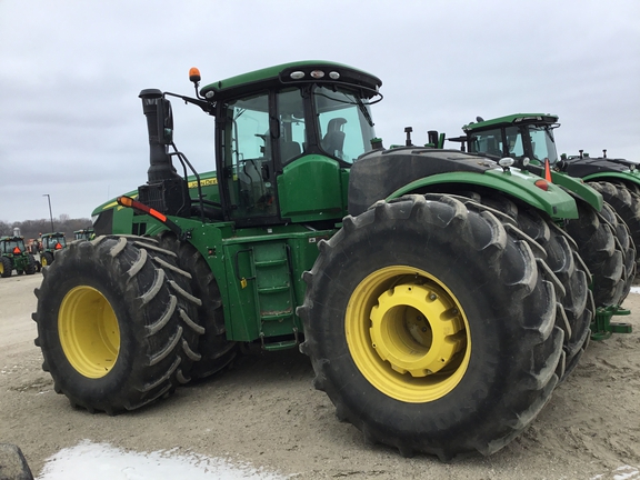 2022 John Deere 9570R Tractor 4WD