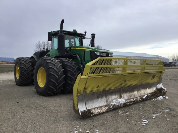 2022 John Deere 9570R Tractor 4WD