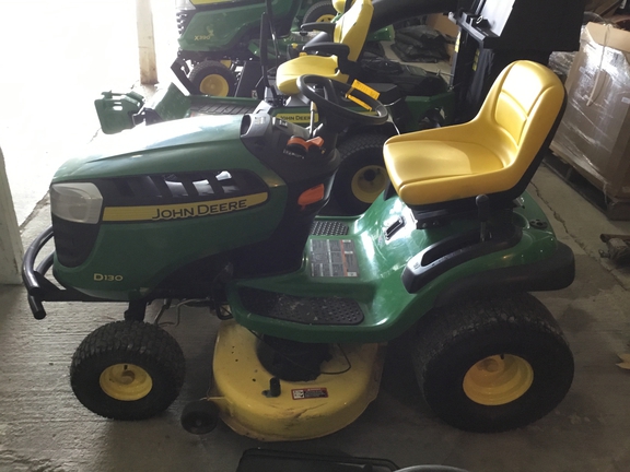 2016 John Deere D130 Garden Tractor