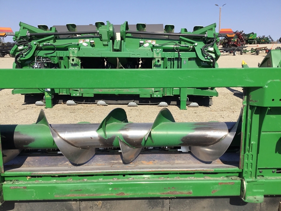 2009 John Deere 612C StalkMaster Header Corn Head