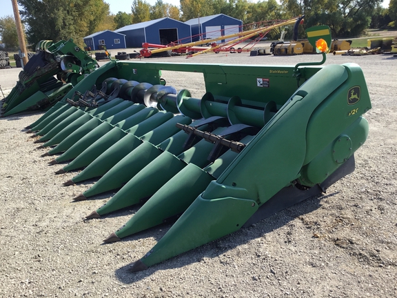 2009 John Deere 612C StalkMaster Header Corn Head