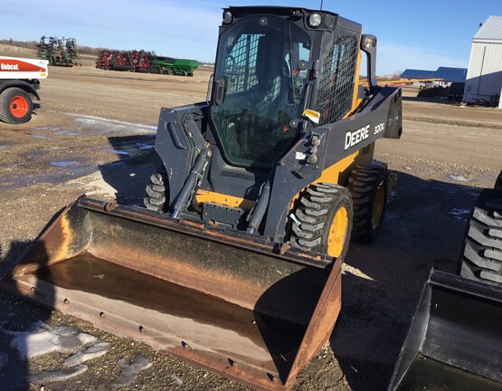 2019 John Deere 320G Skid Steer Loader