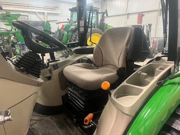 2021 John Deere 4066R Tractor Compact