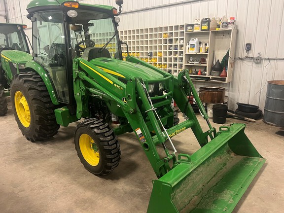 2021 John Deere 4066R Tractor Compact