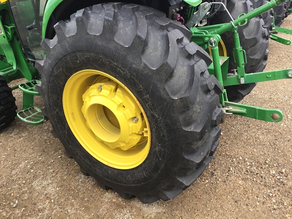 2021 John Deere 4066R Tractor Compact