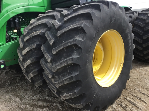 2014 John Deere 9560R Tractor 4WD