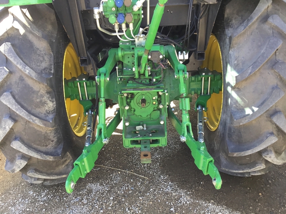 2022 John Deere 5100E Tractor