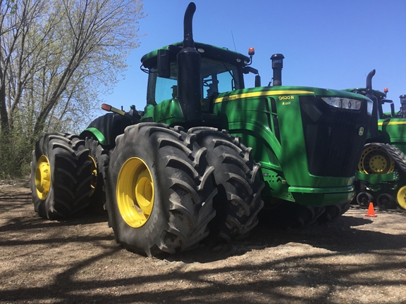 2021 John Deere 9620R Tractor 4WD