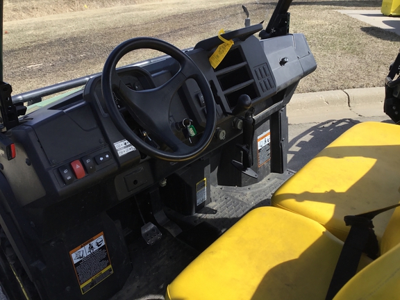 2022 John Deere 835M ATV