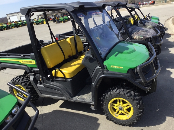 2022 John Deere 835M ATV