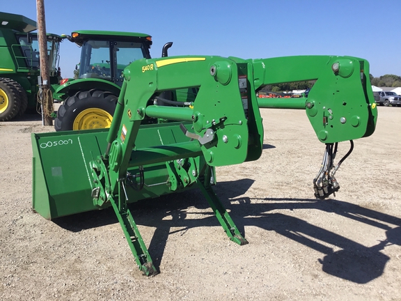 2019 John Deere 540R Loader