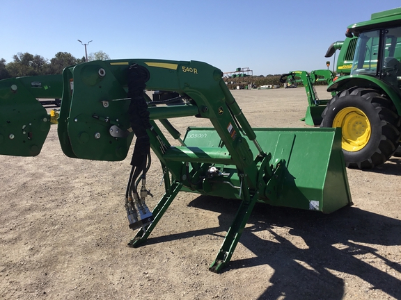 2019 John Deere 540R Loader