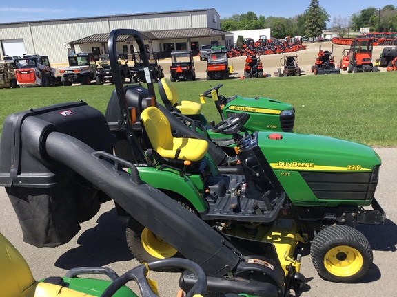 2004 John Deere 2210 Tractor Compact