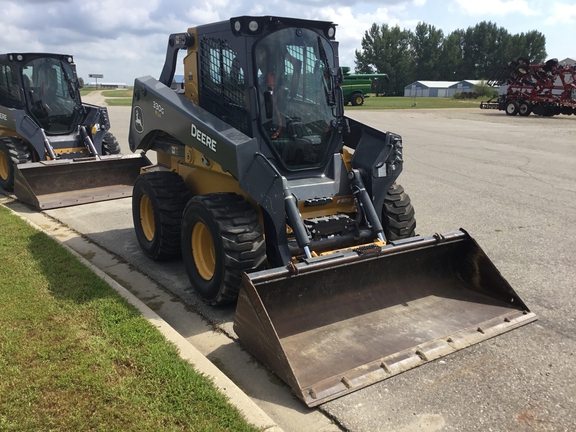 2022 John Deere 330G Skid Steer Loader