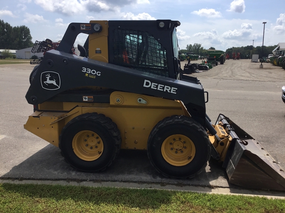 2022 John Deere 330G Skid Steer Loader