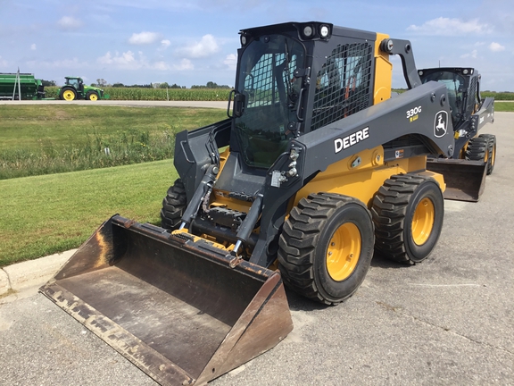 2022 John Deere 330G Skid Steer Loader