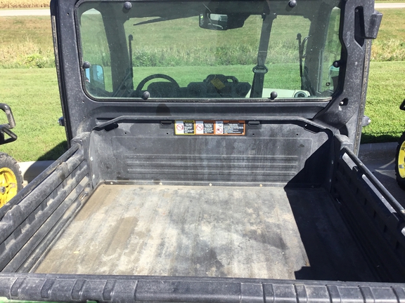 2022 John Deere XUV 835R ATV