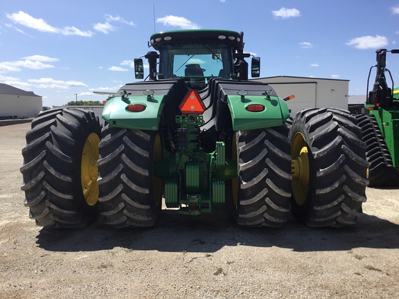 2018 John Deere 9620R Tractor 4WD