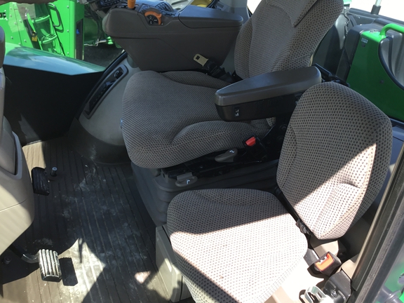 2018 John Deere 9620R Tractor 4WD