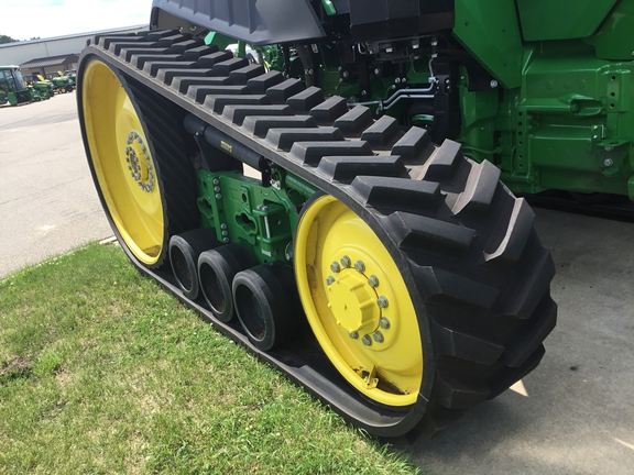 2024 John Deere 8RT 410 Tractor Rubber Track