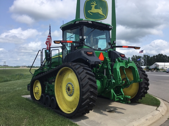 2024 John Deere 8RT 410 Tractor Rubber Track